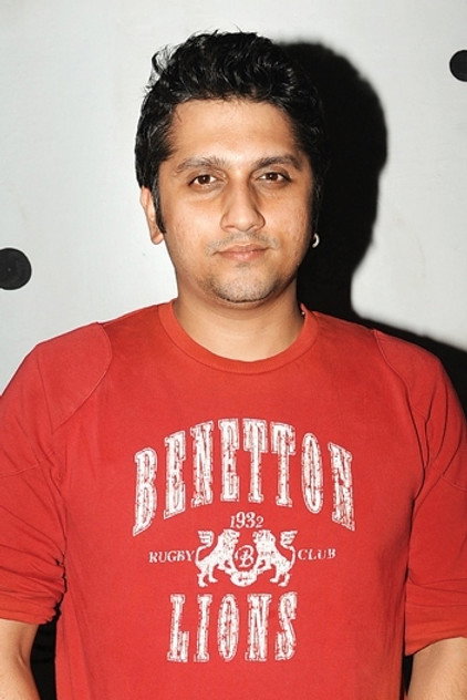 Zdjęcie Mohit Suri