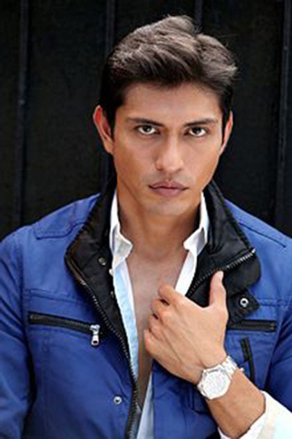Zdjęcie Adi Putra