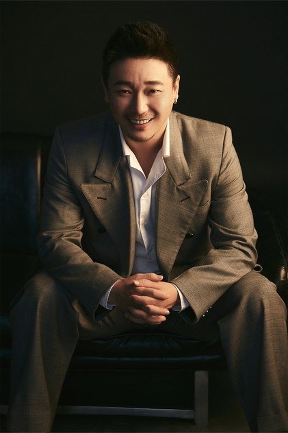 Zdjęcie 李博