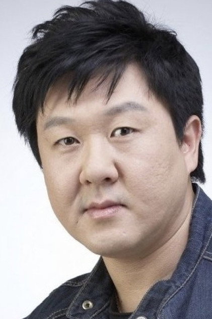Zdjęcie Guk Joong-woong