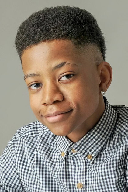 Zdjęcie Travis Blake Hall