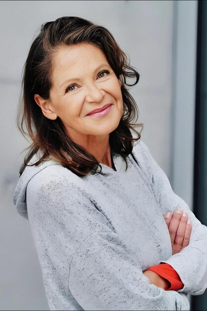 Zdjęcie Angela Roy