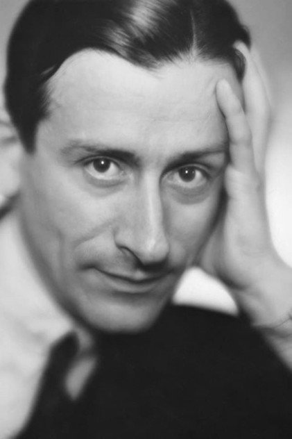 Zdjęcie Raymond Bernard