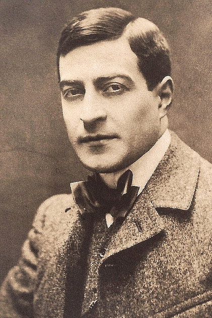 Zdjęcie Max Dearly