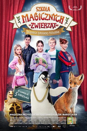 Okładka filmu Szkoła magicznych zwierząt. Tajemnica szkolnego podwórka