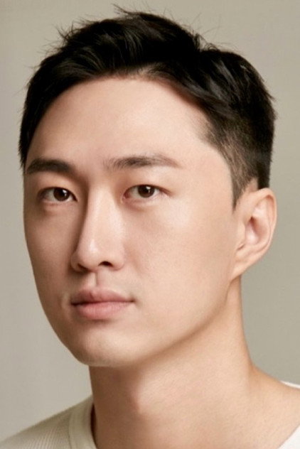 Zdjęcie Lee Dong-Young