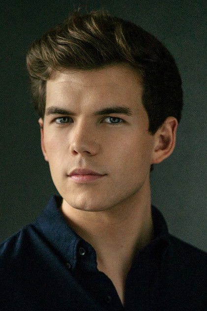Zdjęcie Luke Newton