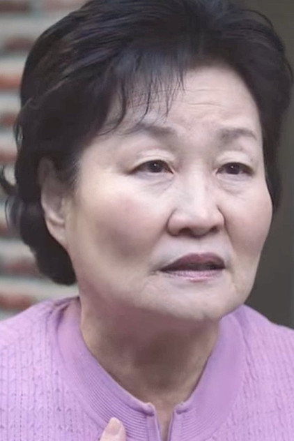 Zdjęcie Lee Young-sil