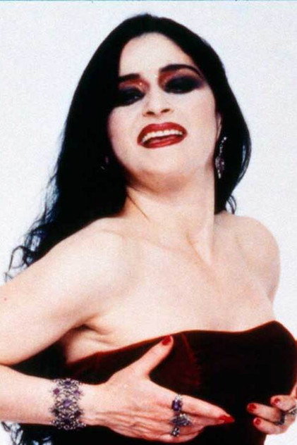 Zdjęcie Astrid Hadad