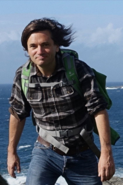 Zdjęcie Simon Hunter