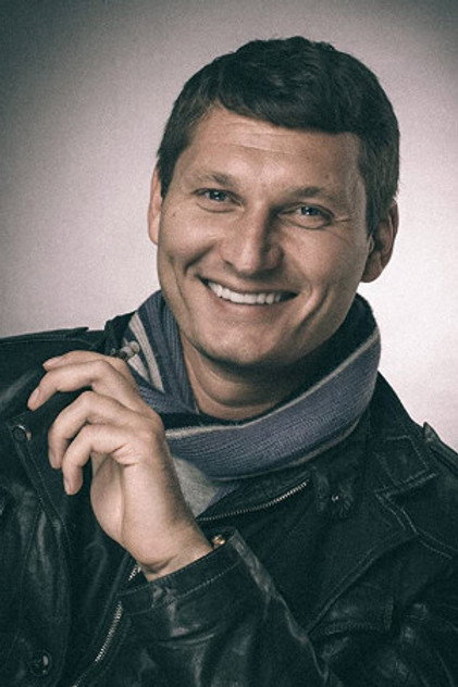 Zdjęcie Maxim Esterkin