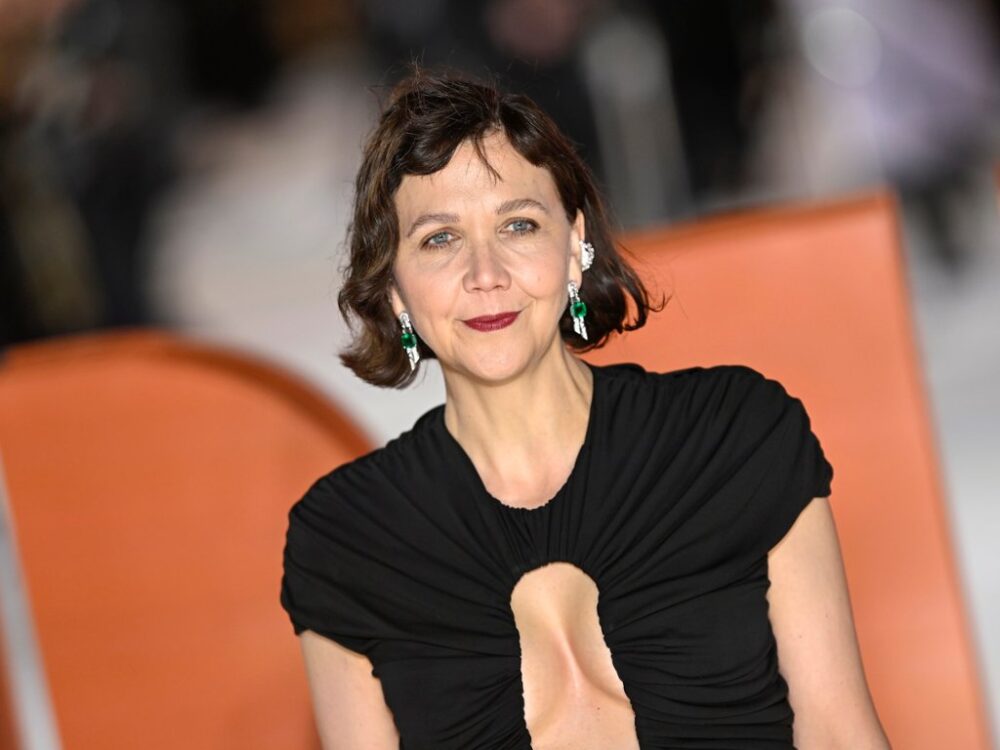 Zdjęcie okładkowe wpisu: Warner Bros. wciąż wierzy w Maggie Gyllenhaal. Reżyserska stworzy nowy film dla studia 