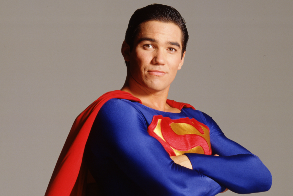Zdjęcie okładkowe wpisu: Były Superman uderzył w nową Supergirl. Jeden komentarz wywołał burzę