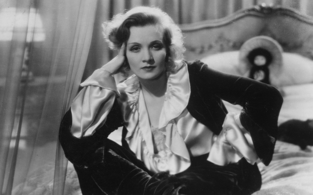 Zdjęcie okładkowe wpisu: Agnieszka Holland bierze na warsztat legendę kina. Powstanie film o Marlene Dietrich