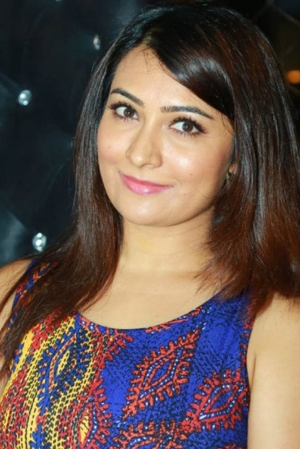 Zdjęcie Radhika Pandit