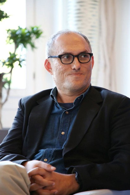 Zdjęcie Stephen Nomura Schible