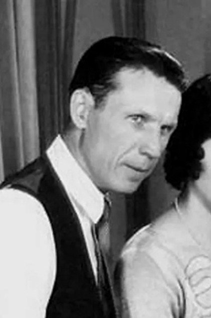 Zdjęcie Frank R. Strayer