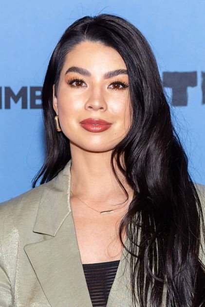 Zdjęcie Caroline Kwan