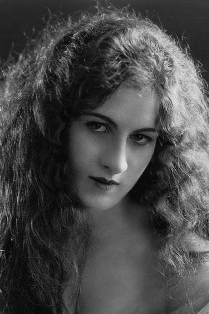 Zdjęcie Mildred Moore