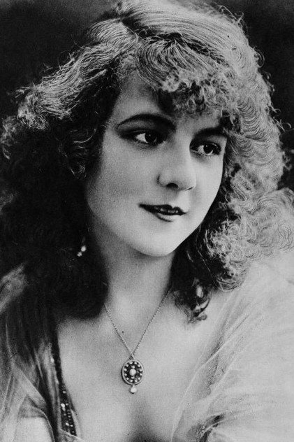 Zdjęcie Pauline Curley