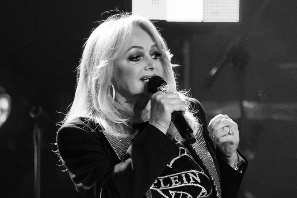 Zdjęcie okładkowe wpisu: Bonnie Tyler nie żyje. Głos, który zapisał się w historii muzyki i kina 