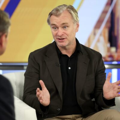 Zdjęcie okładkowe wpisu: Christopher Nolan uważa, że nakręcenie komedii romantycznej jest niezwykle trudne
