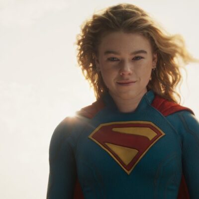 Zdjęcie okładkowe wpisu: Peter Safran uspokaja fanów po porażce Supergirl. To potknięcie nie zniszczy ich planów