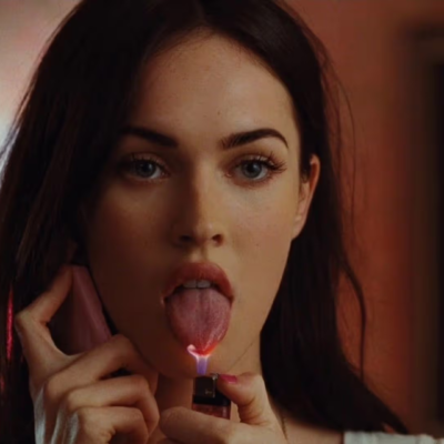 Zdjęcie okładkowe wpisu: Zabójcze ciało 2 coraz bliżej. Megan Fox ma wrócić, a zdjęcia ruszą jeszcze w tym roku