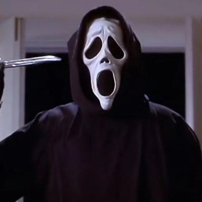 Zdjęcie okładkowe wpisu: Ghostface zakłada konto na OnlyFans. Twórcy Strasznego filmu ruszyli z nietypową promocją