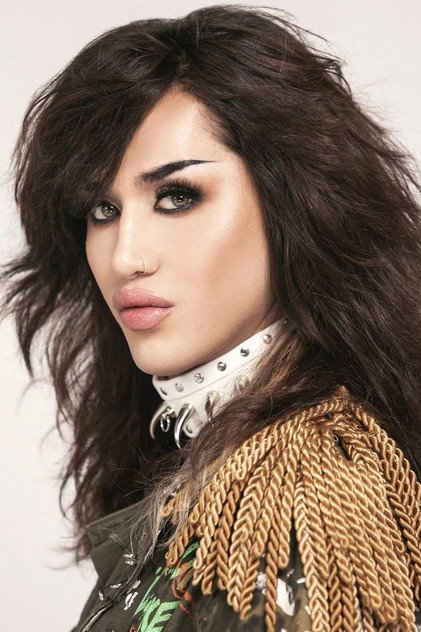 Zdjęcie Adore Delano