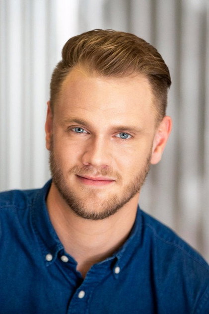 Zdjęcie Matthew Ryan Burnett