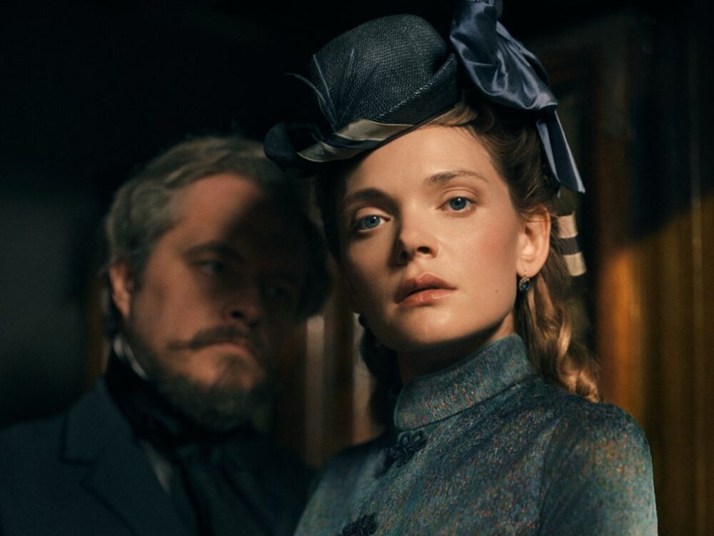 Zdjęcie okładkowe wpisu: Netflix pokazał nowe plakaty Lalki, czym wywołał niemałe poruszenie