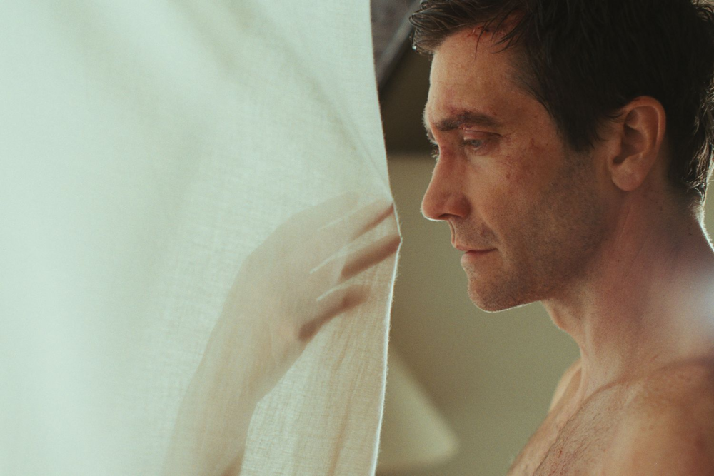 Zdjęcie okładkowe wpisu: Zostań ze mną z pierwszym zwiastunem. Jake Gyllenhaal i Phoebe Dynevor w nowym filmie M. Nighta Shyamalana
