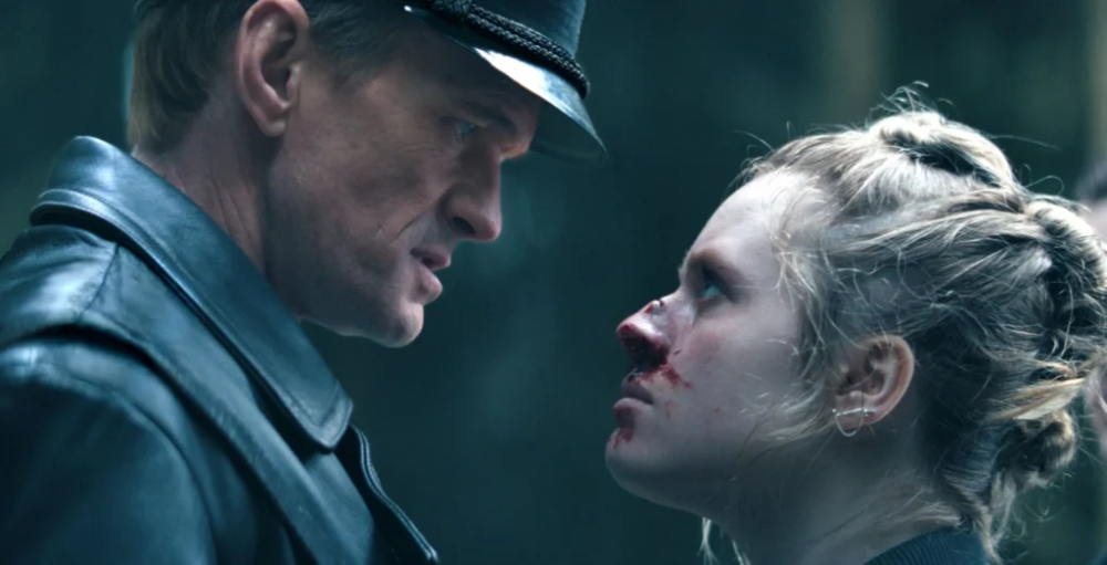Becky wraca po zemstę! Zwiastun Ostatnie kuszenie Becky zapowiada brutalną jatkę w Polsce